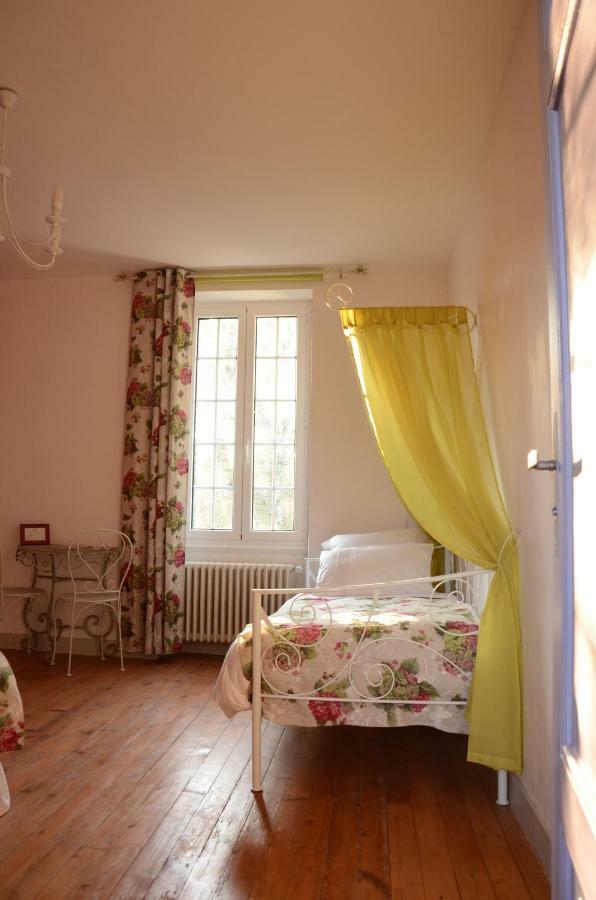 Bed and Breakfast Le Manoir De Sanilhac Notre-Dame-de-Sanilhac Exteriér fotografie
